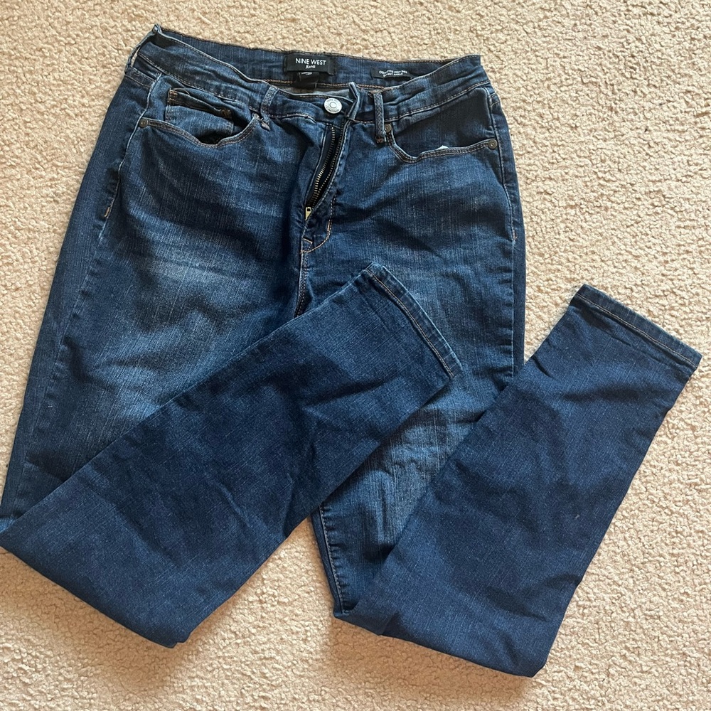 Nine West size 6 Cigarette High Rise Skinny Ankle